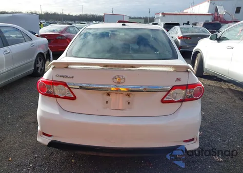 2011 Toyota Corolla S из США, поврежденный, VIN 2T1BU4EE5BC560193